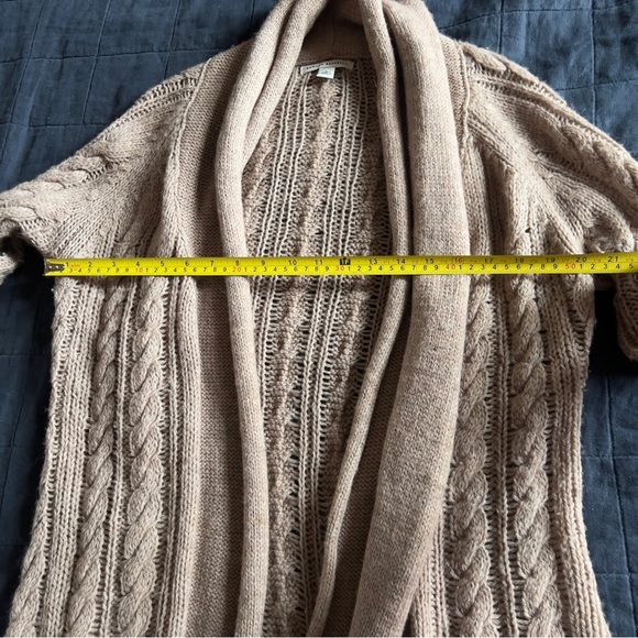 Banana Republic Wool Alpaca Blend Cable Cardigan - Size Large - Picture 5 of 6